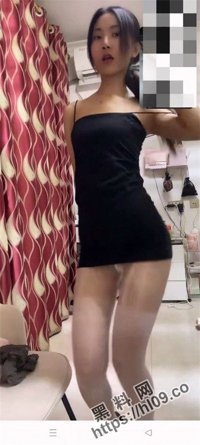 403X895