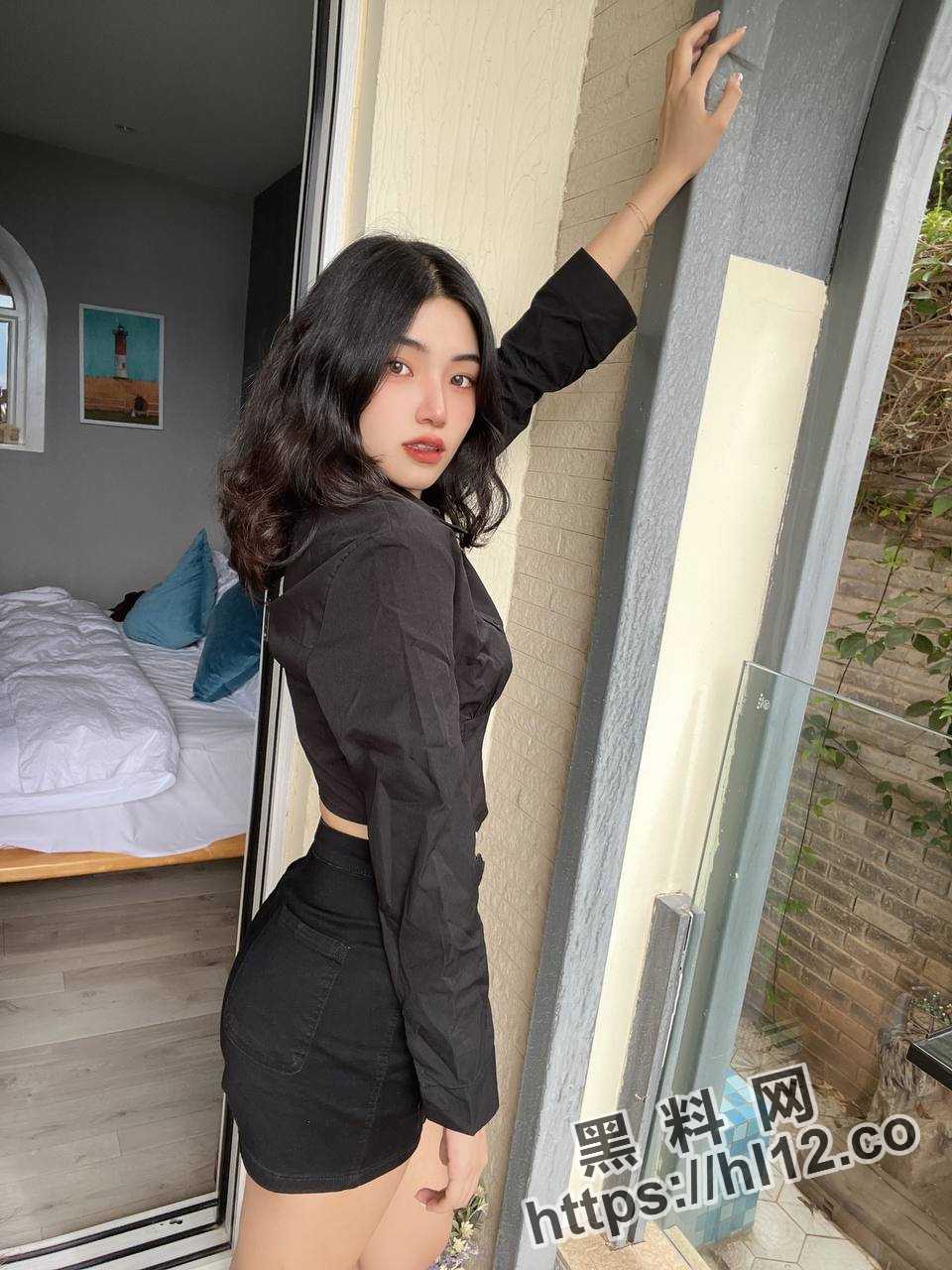 960X1280