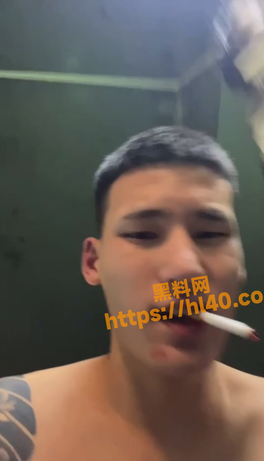 520X907