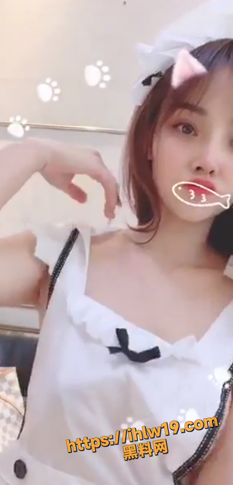 476X990