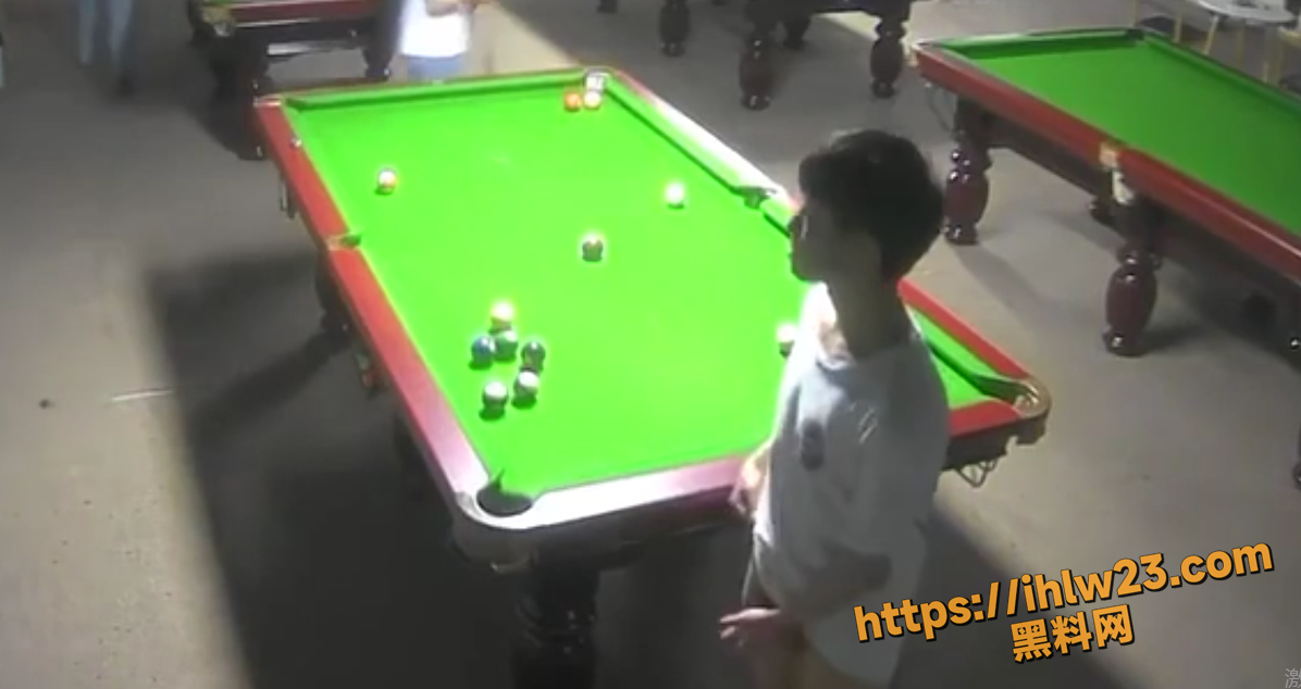 1196X634