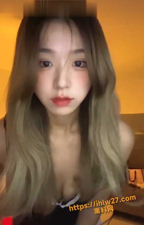 489X764