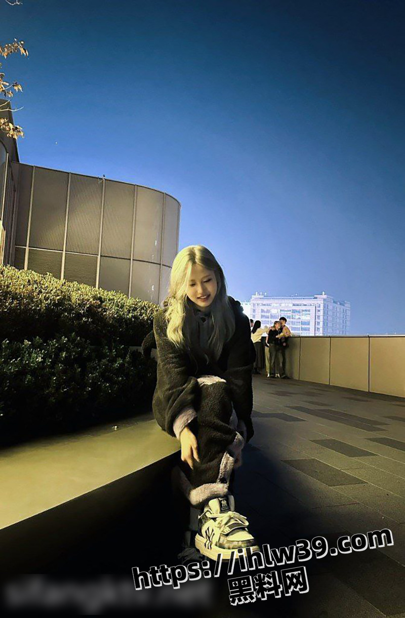 800X1221