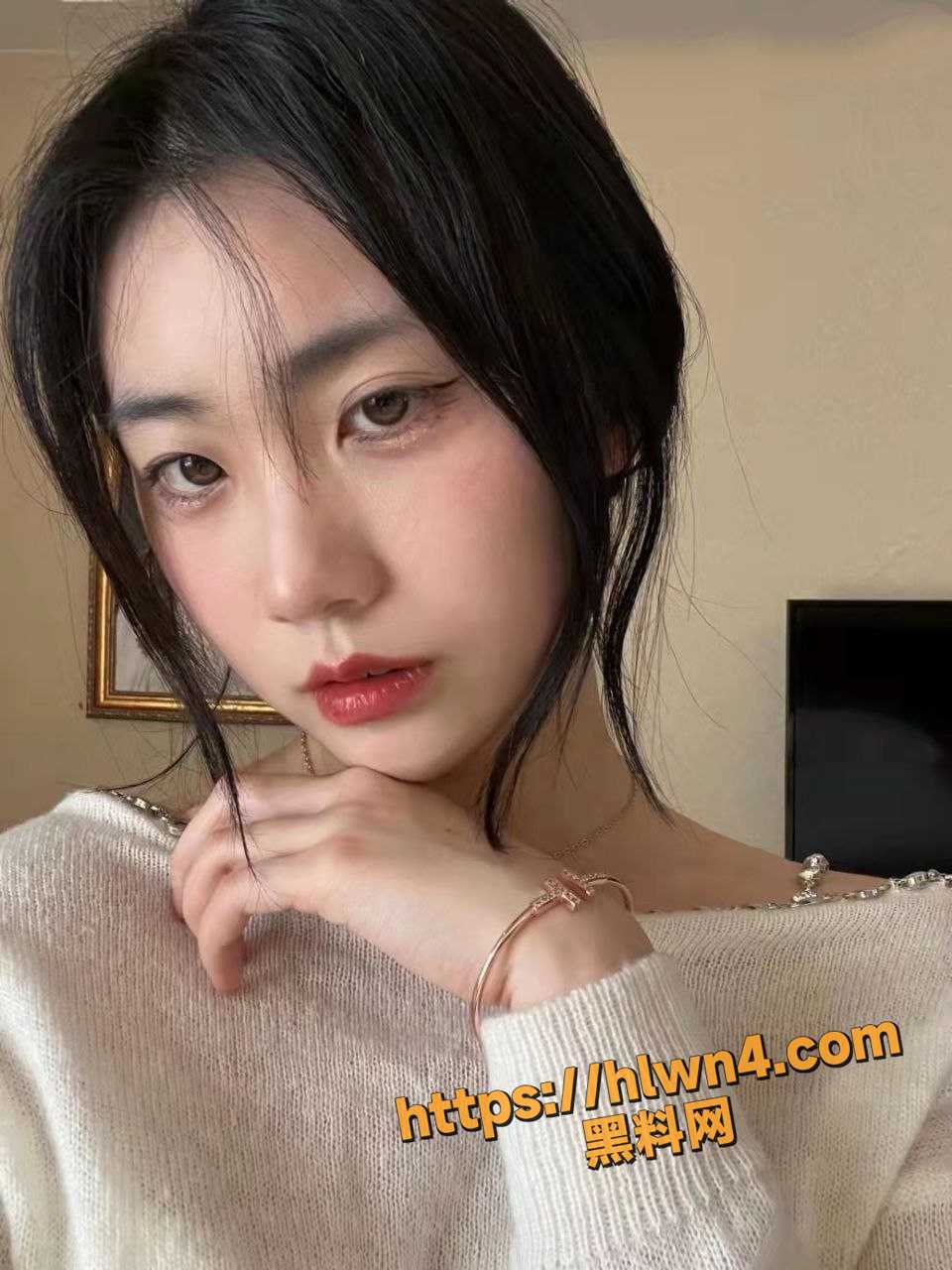 960X1280