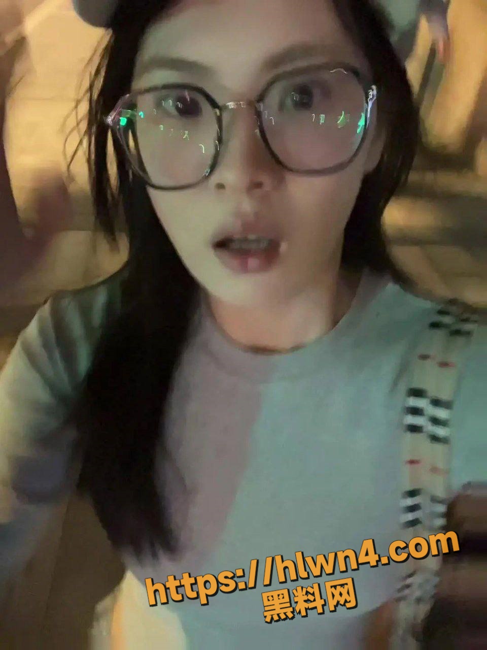 960X1280