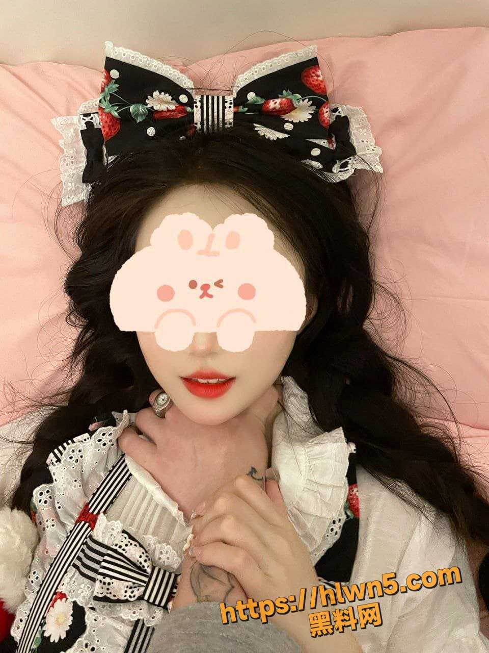 960X1280