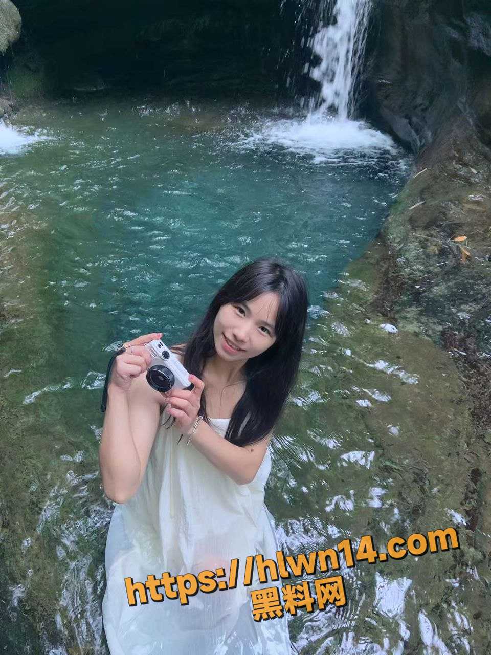 960X1280