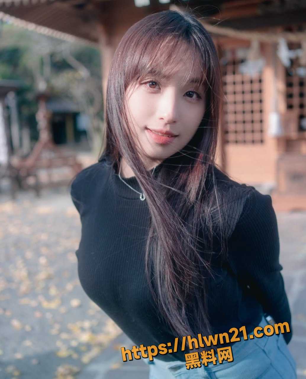 1034X1280