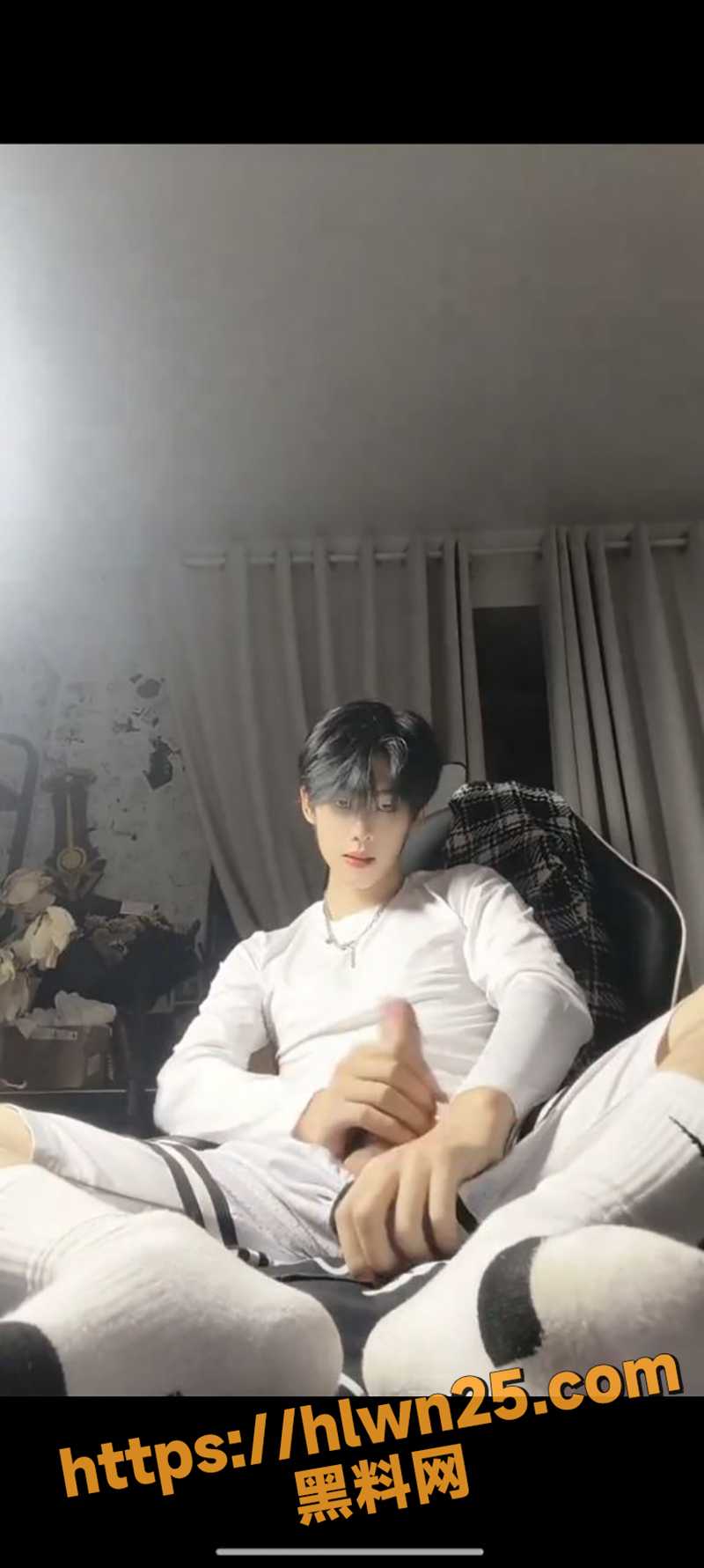 800X1781