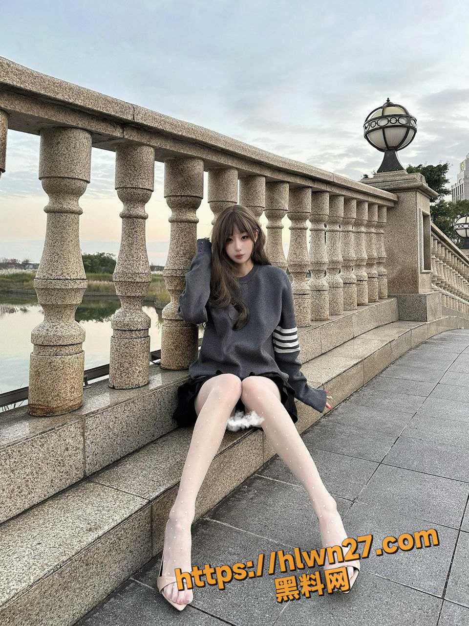 960X1280