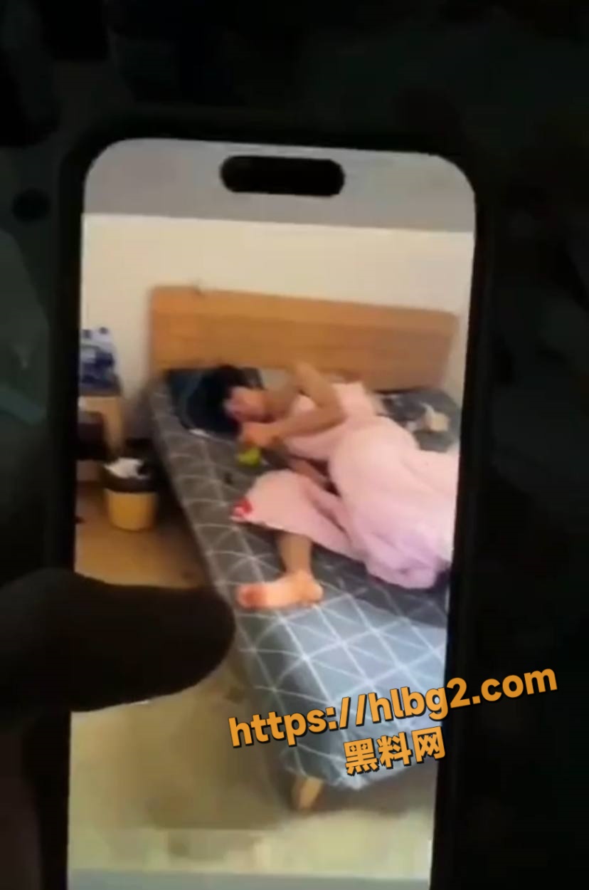 828X1250