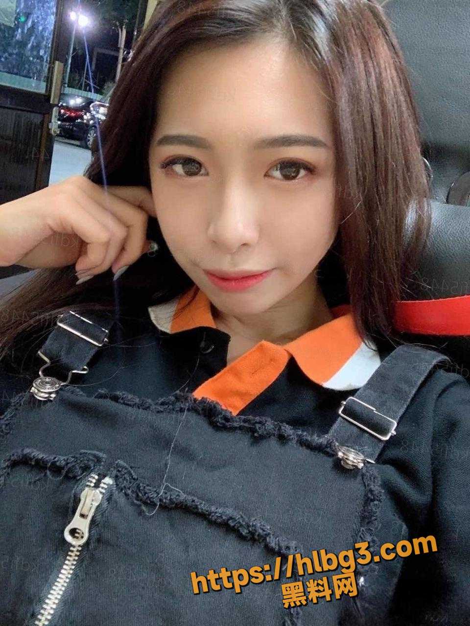 960X1280