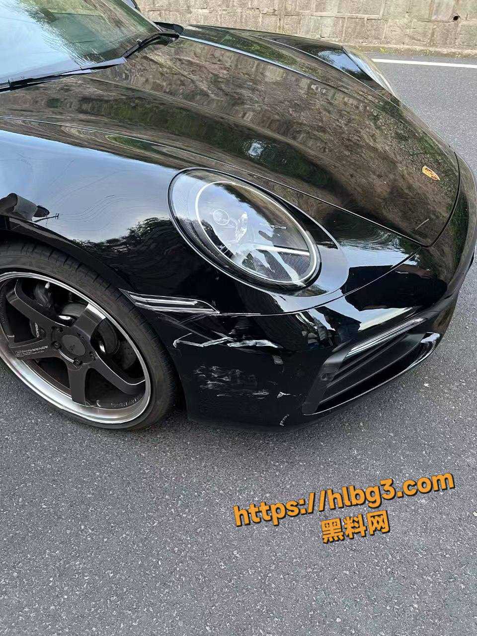 960X1280