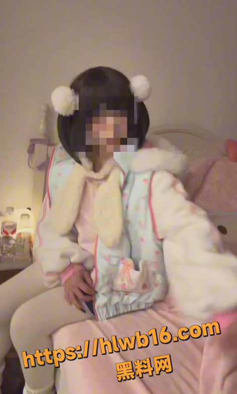 QQ20251212201129