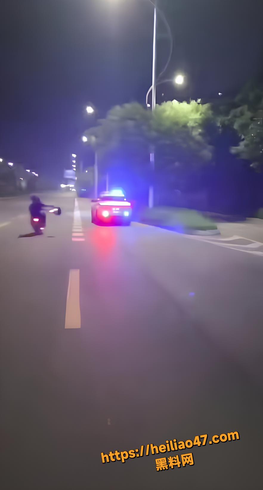 鬼火少年夜袭警车3