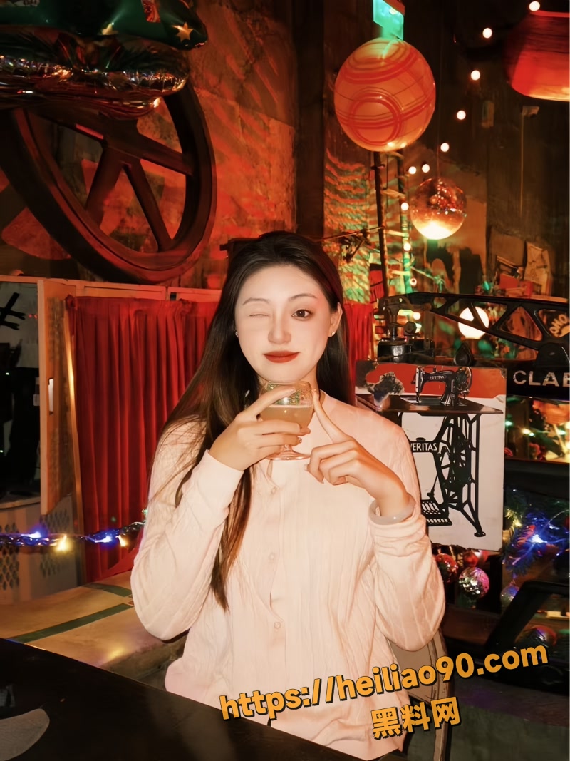 大四御姐酒店调教视频