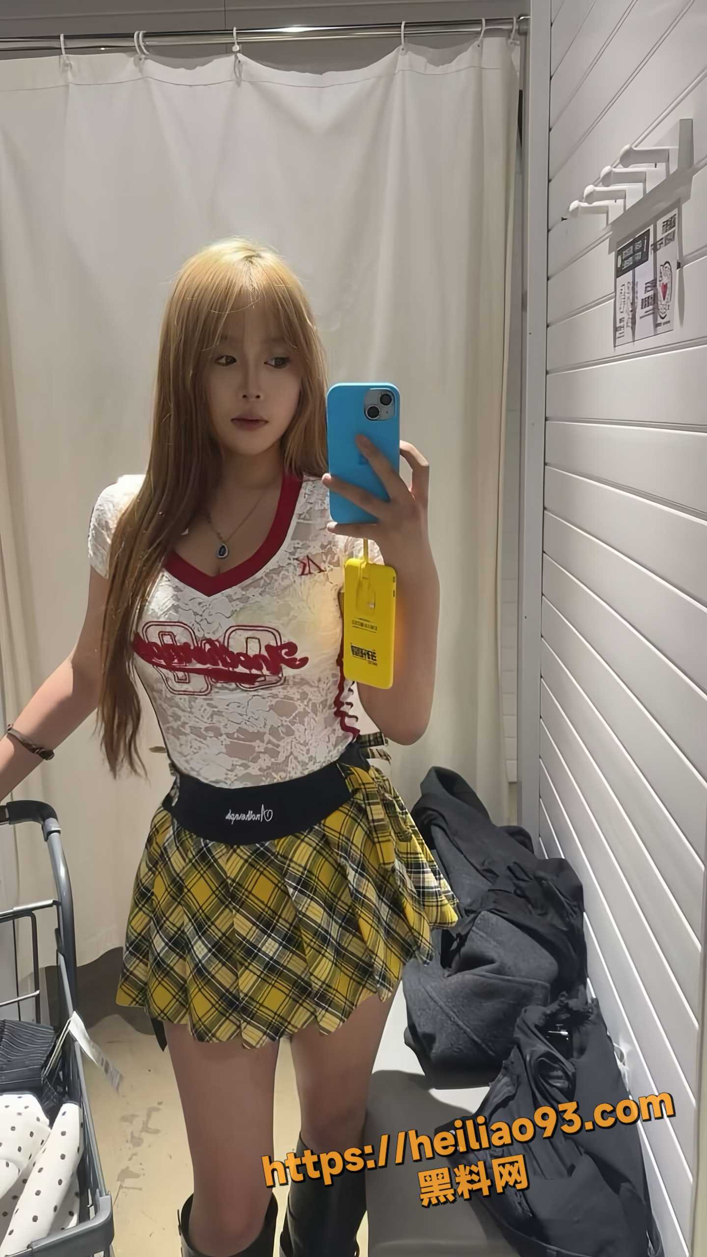 嫩妹性爱视频4
