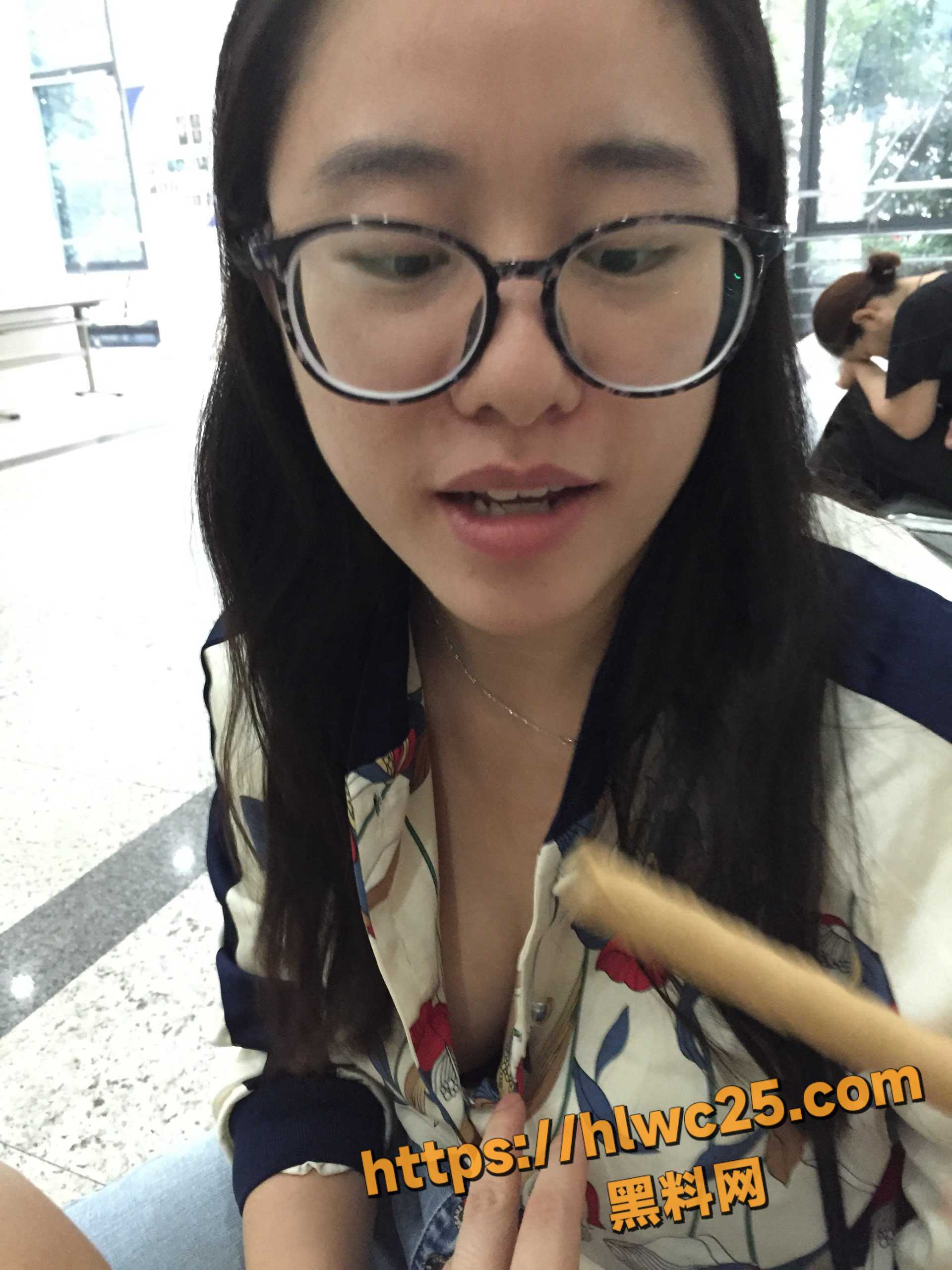 陆丽情趣装性爱视频2