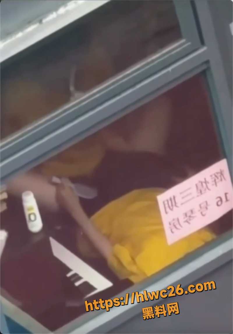 辉煌三期16号琴房不雅视频3