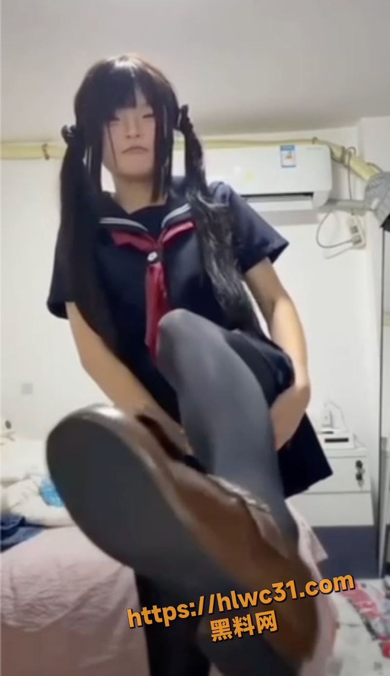 快手百万源地震了名场面5