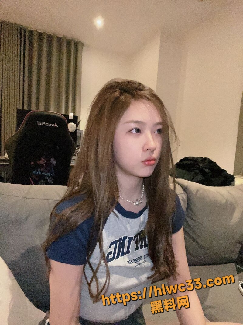 刺青大美女酒店做爱视频2